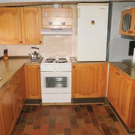 Two-bedroom In Semesterbostad *